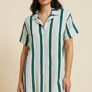 Original Use Tunic Blouse with Six Buttons Size Small NWOT